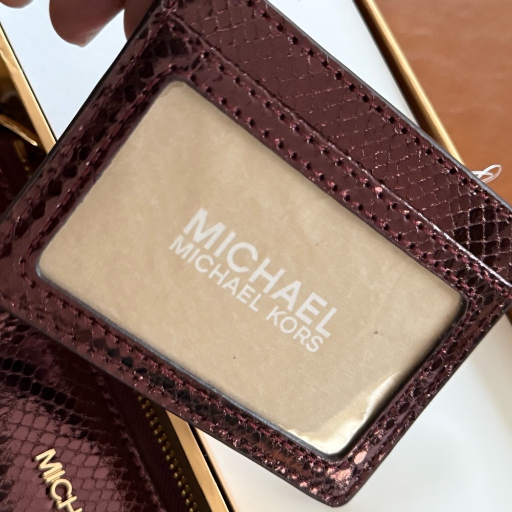 Michael Kors Purse Wallet Set in Deep Burgundy Giftable NIB Rouge MSRP $548 - Picture 8 of 9